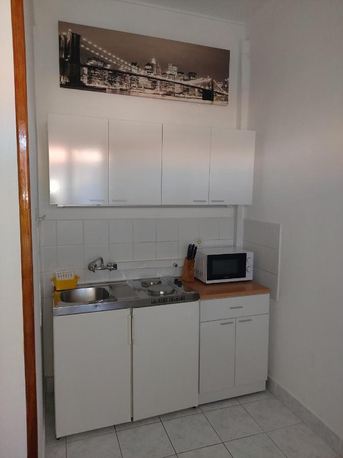 Apartmani Ira-20M From The Sea Езера Экстерьер фото